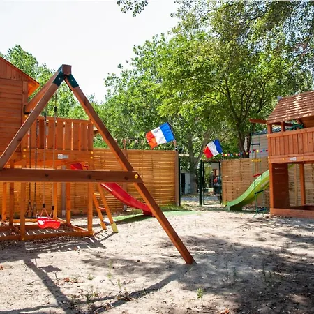 Mobile-home 3 Avec Terrasse - Api-1-52-894 Camping Marseillan (Herault)