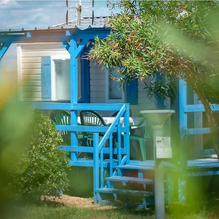 Mobile-home 3 Avec Terrasse - Api-1-52-894 Kemp *